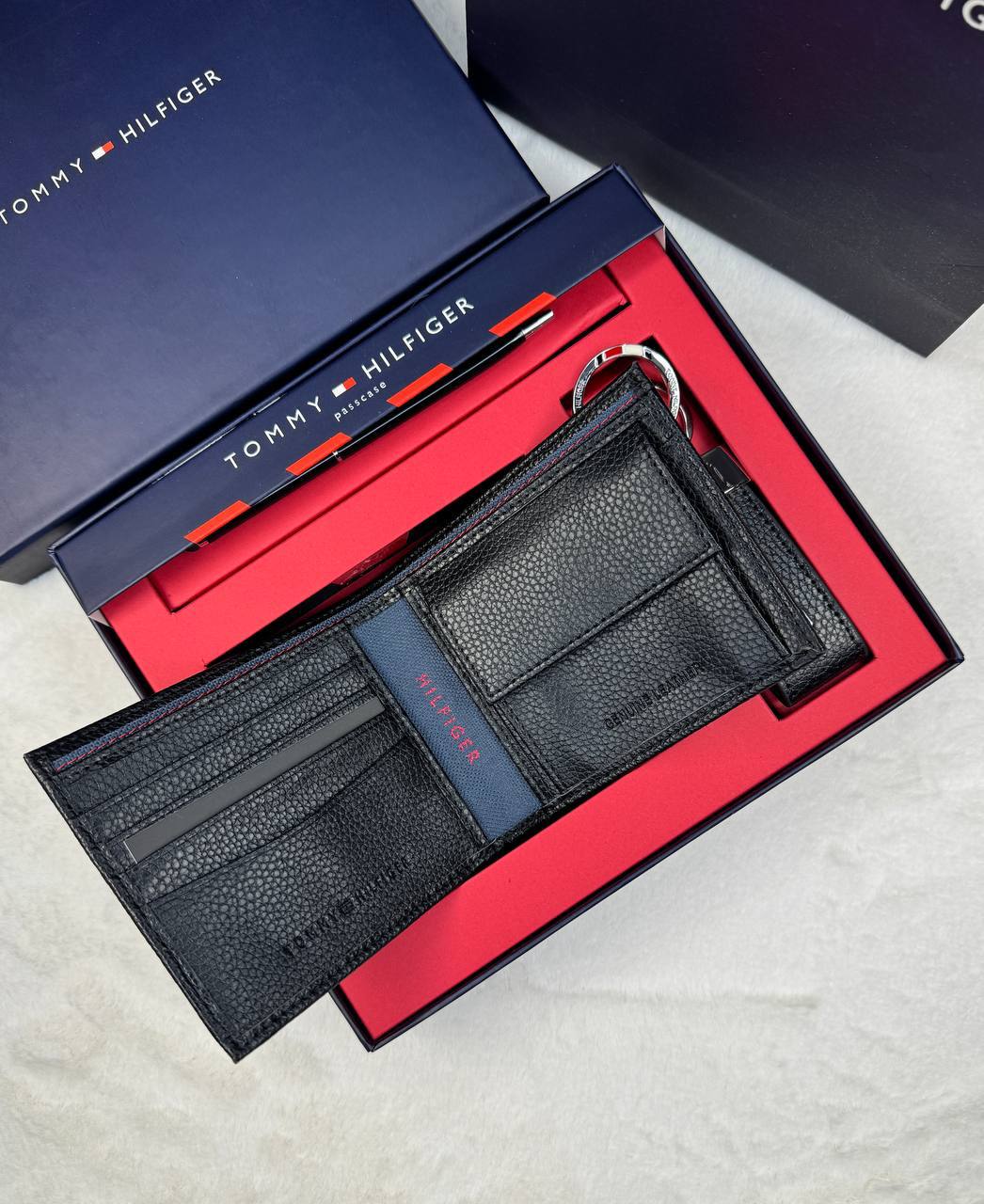 Tommy Hilfiger Men’s 3-Piece Executive Set: Leather Wallet, Keychain & Premium Pen