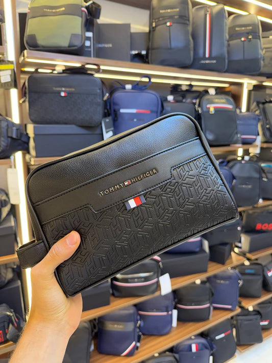Tommy Hilfiger Polished Black Men’s Pouch With Embossed Flag Detail