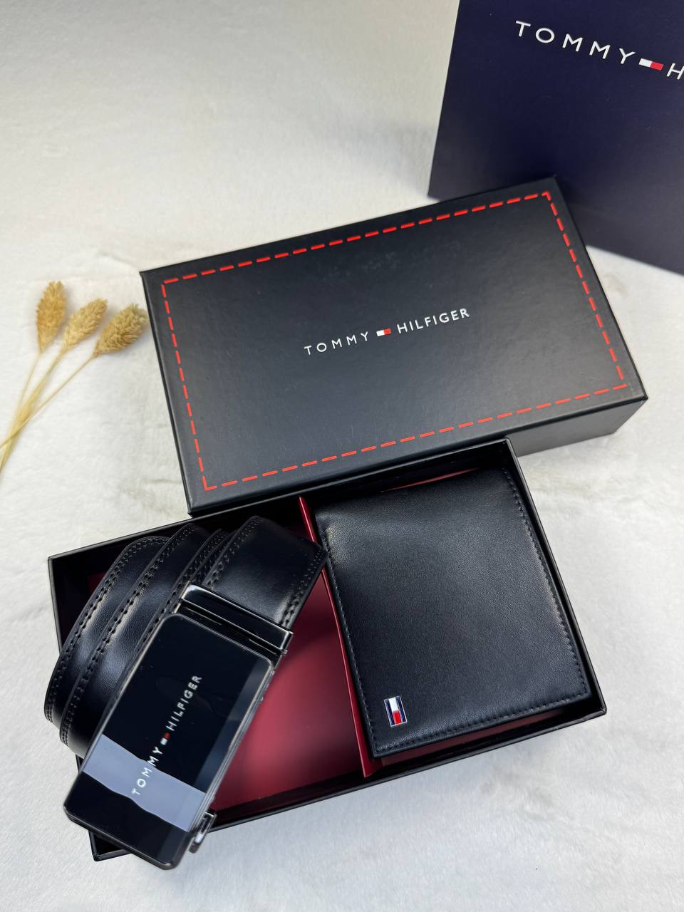 Set Belt and wallet TOMMY
