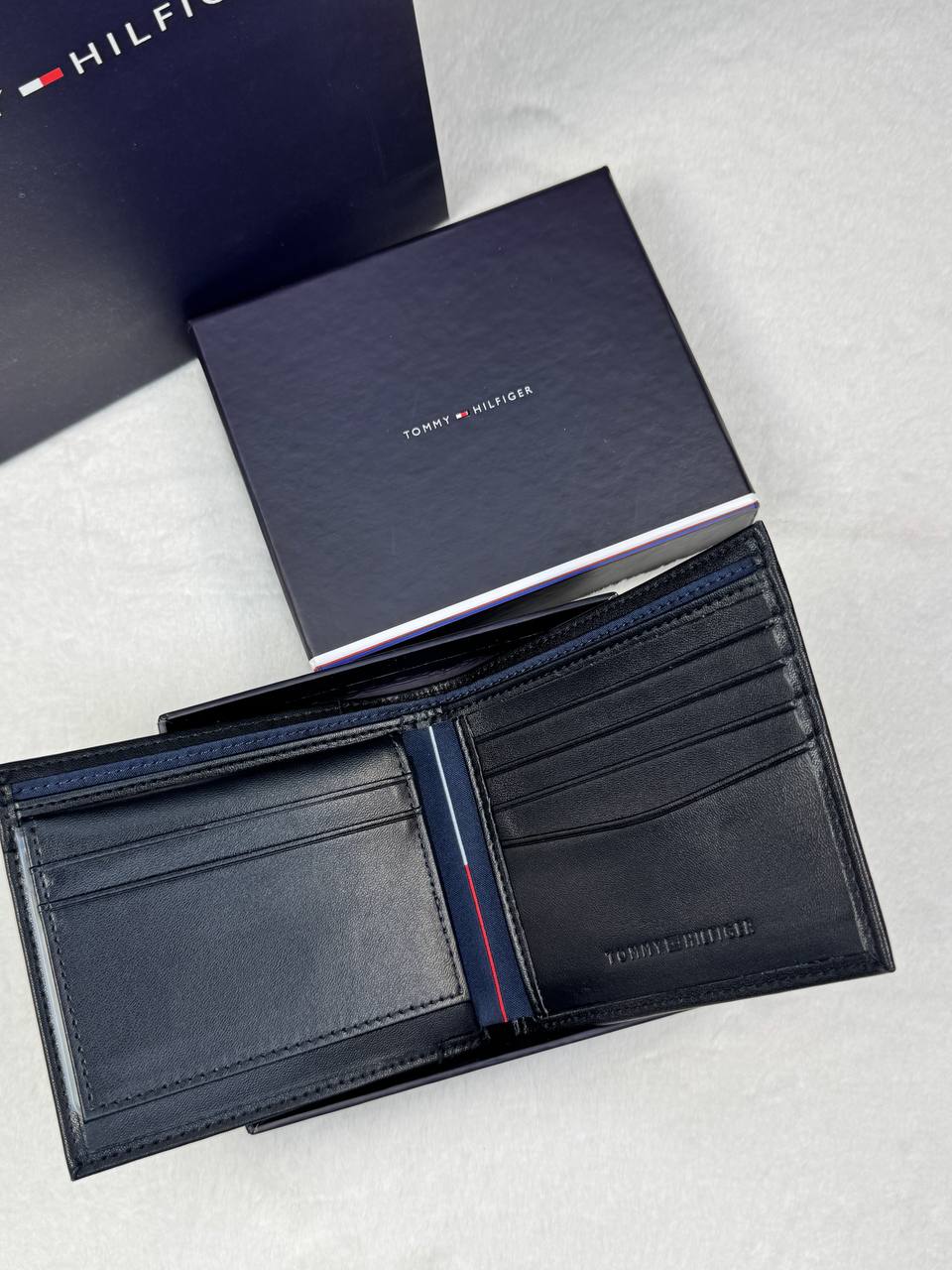 TH Black Leather Bifold Wallet For Men