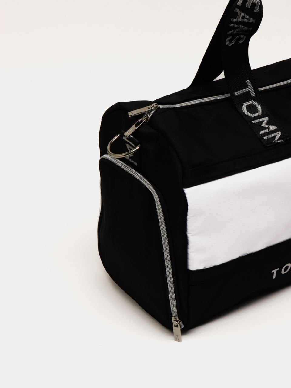 حقيبة سفر / رياضة تومي هيلفيغر (Tommy Hilfiger)