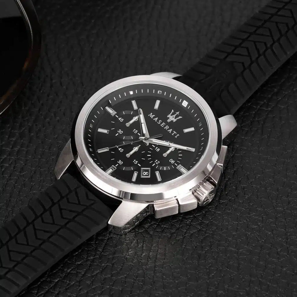 Maserati Maserati Successo Men’s Watch R8871621014 – Black Dial with Rubber Strap