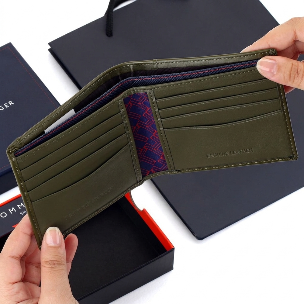 Tommy Hilfiger Men's Leather Bi-fold Wallet - Olive Green