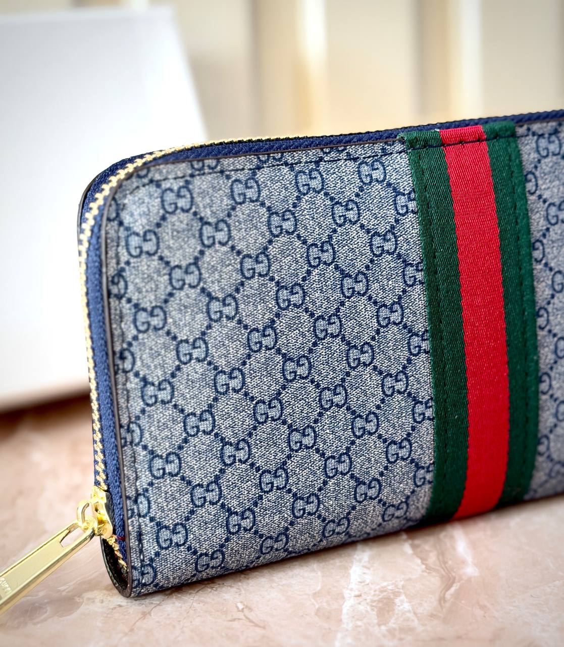 محفظة جوتشي (Gucci) النسائية