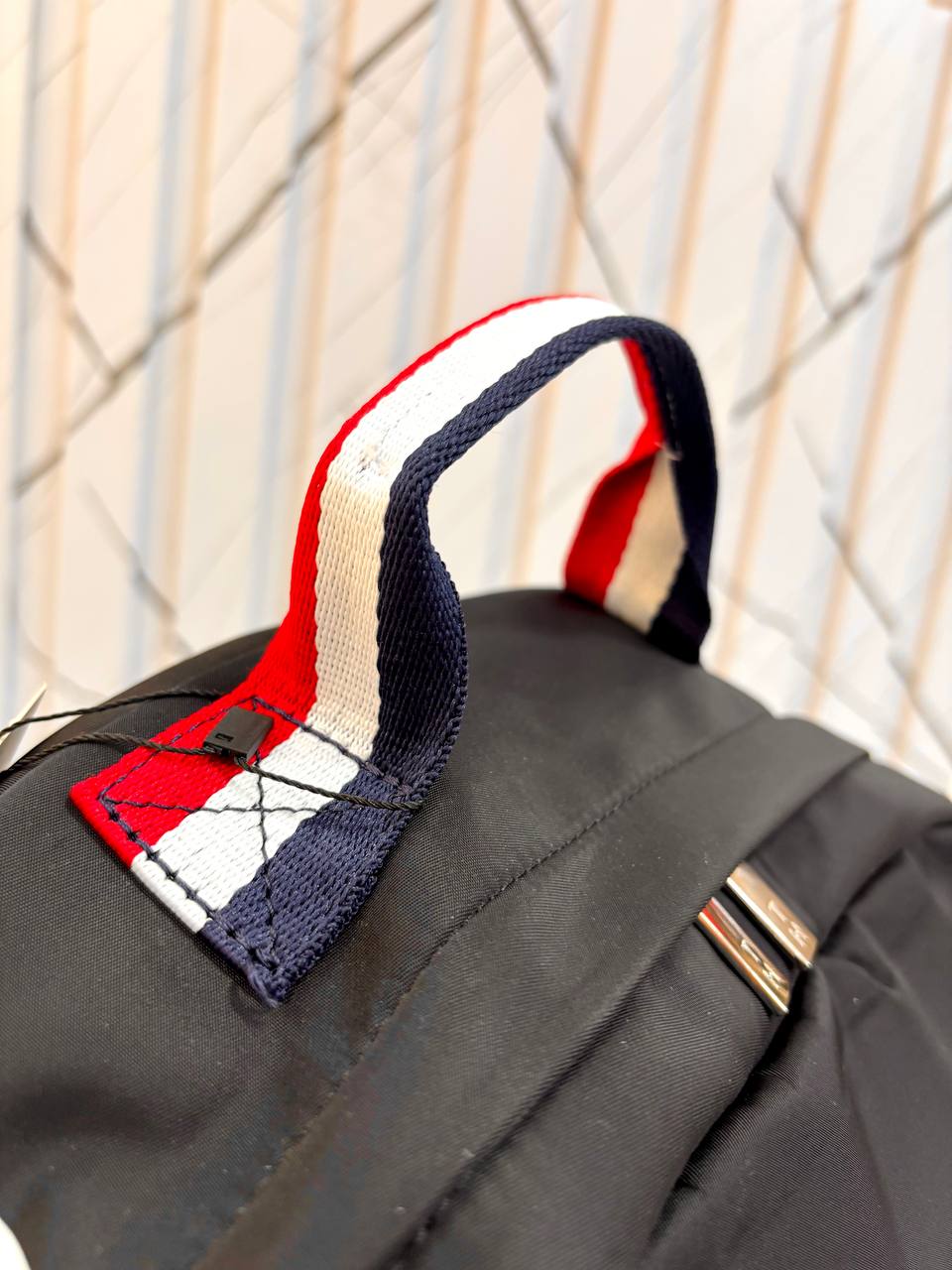 حقيبة ظهر تومي هيلفيغر (Tommy Hilfiger Backpack)