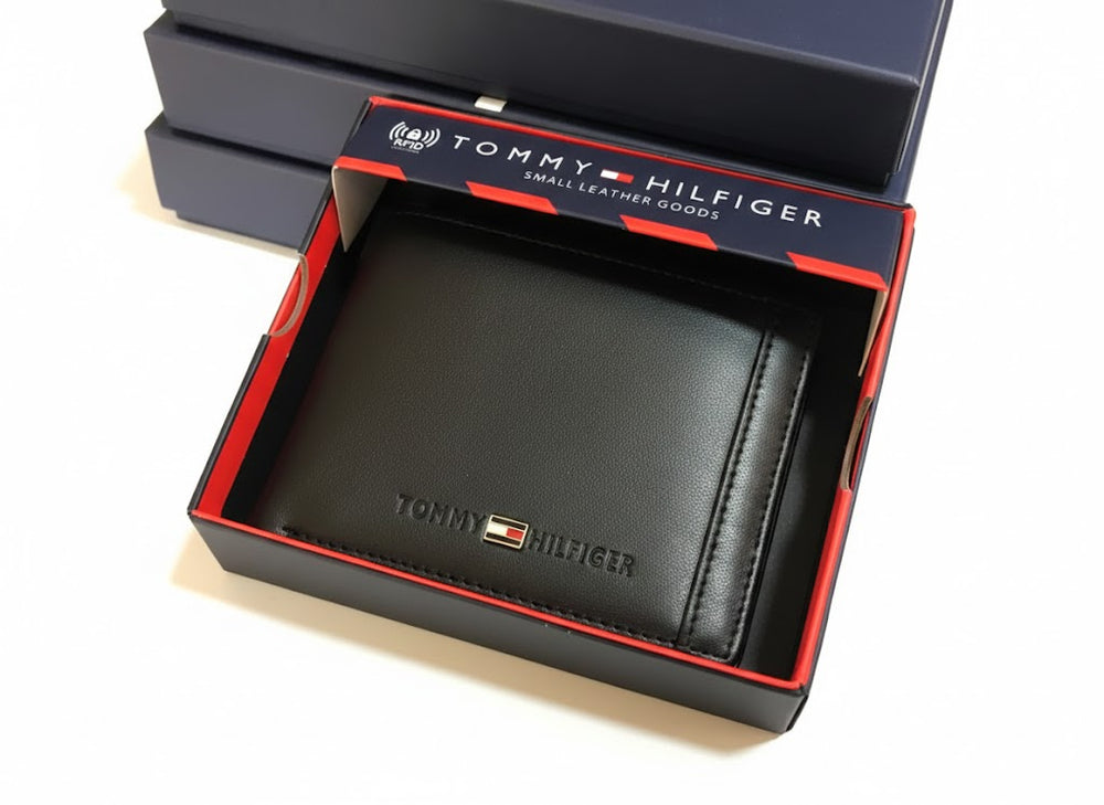 Tommy Hilfiger Men’s Leather Wallet | Black