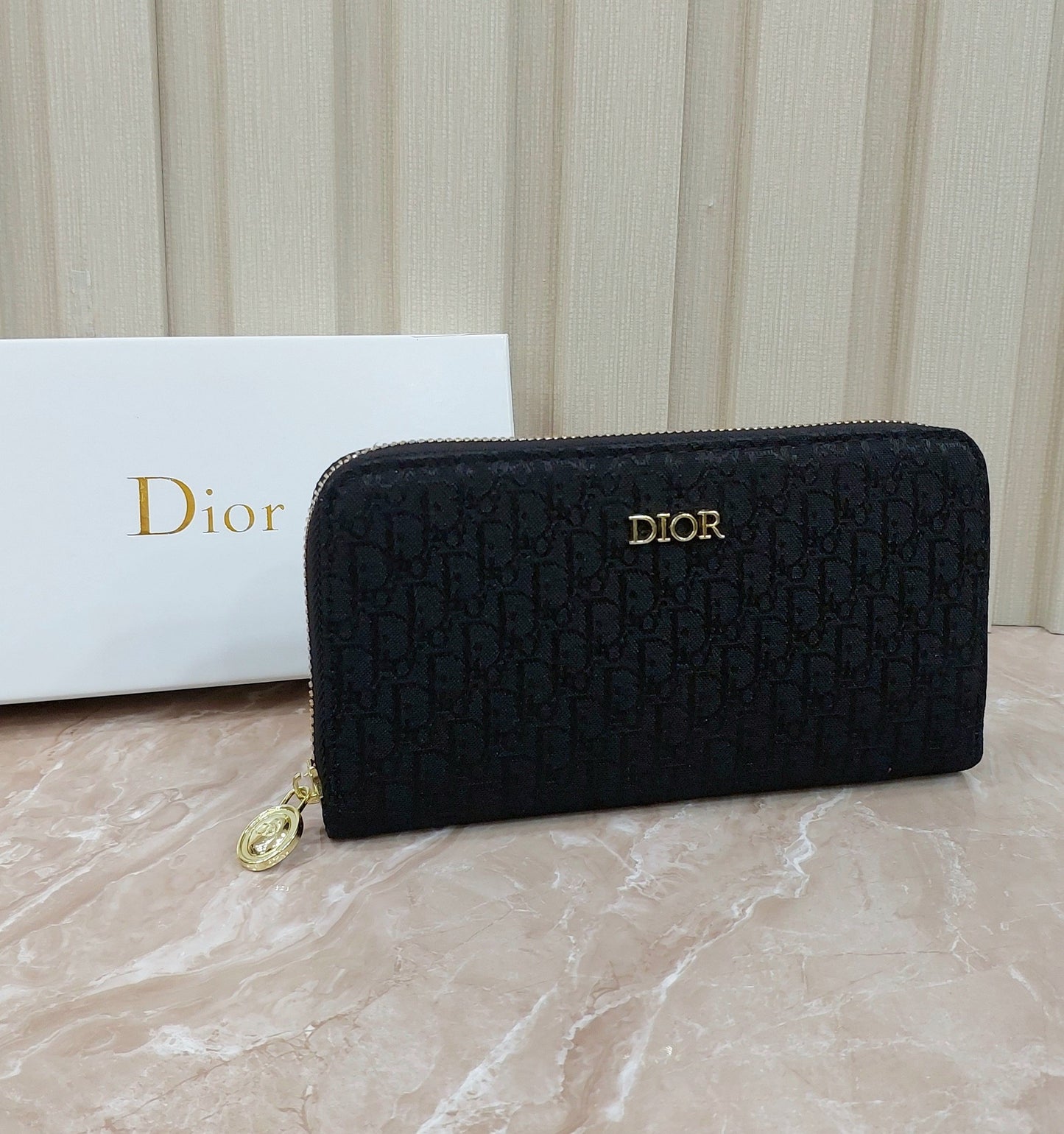 محفظة كريستيان ديور (Christian Dior) النسائية