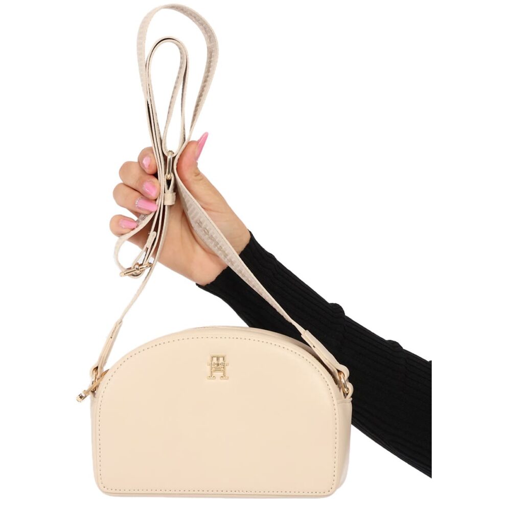 حقيبة كروس بودي نسائية بيج من تومي هيلفيغر Aw0Aw16679