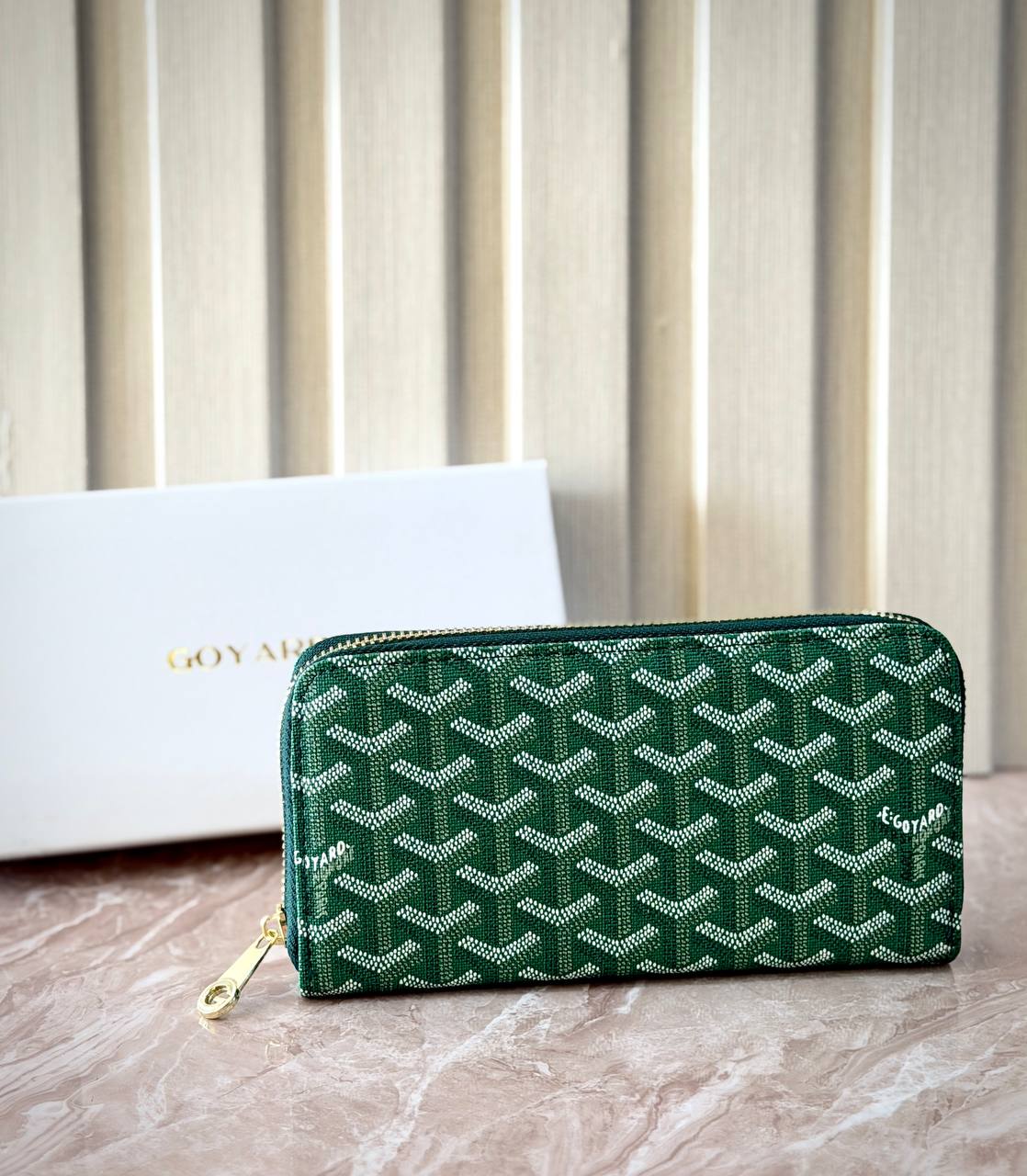محفظة جويارد (Goyard) النسائية