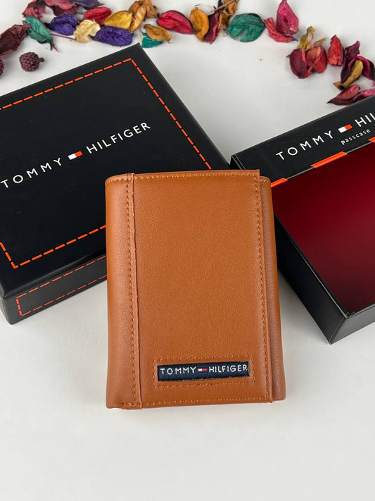 محفظة Tommy Hilfiger رجالي ثلاثية جلد طبيعي -جملي