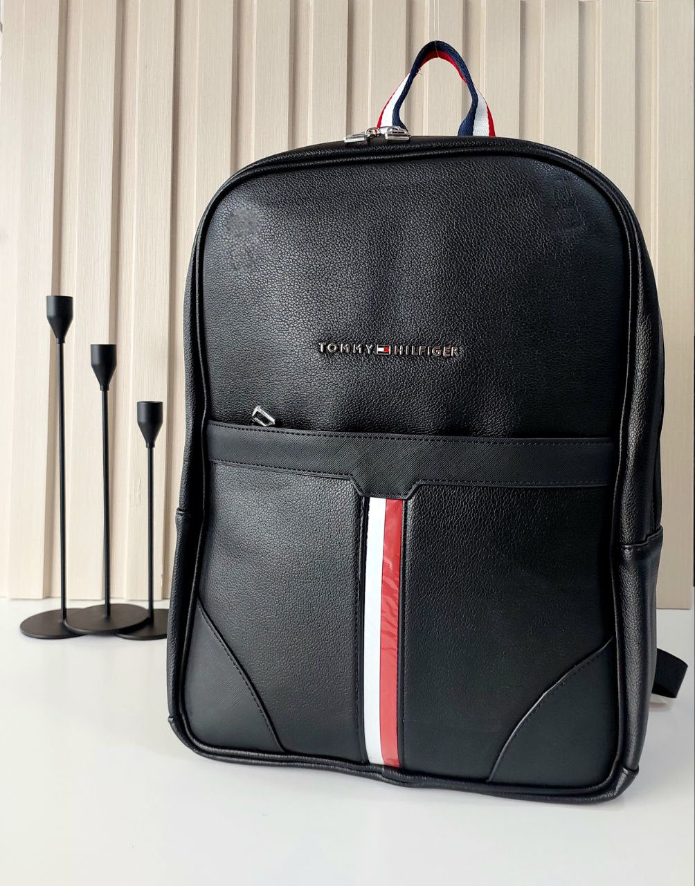 شنطة ظهر تومي هيلفيغر رجالي - جلد فاخر | Tommy Hilfiger Backpack