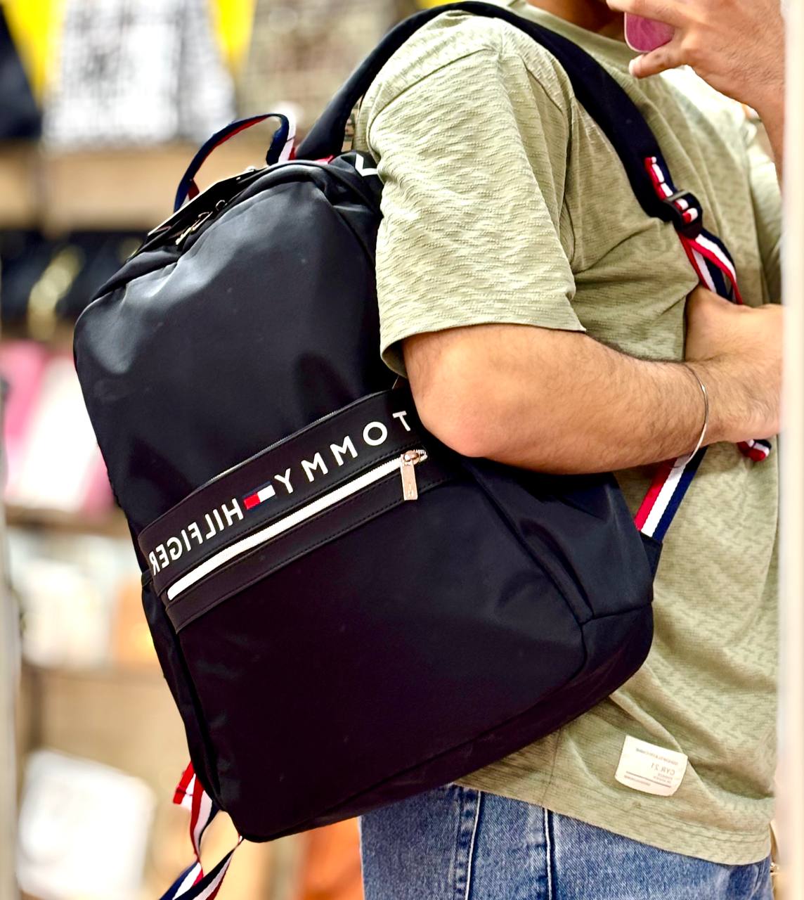 حقيبة ظهر تومي هيلفيغر (Tommy Hilfiger Backpack)