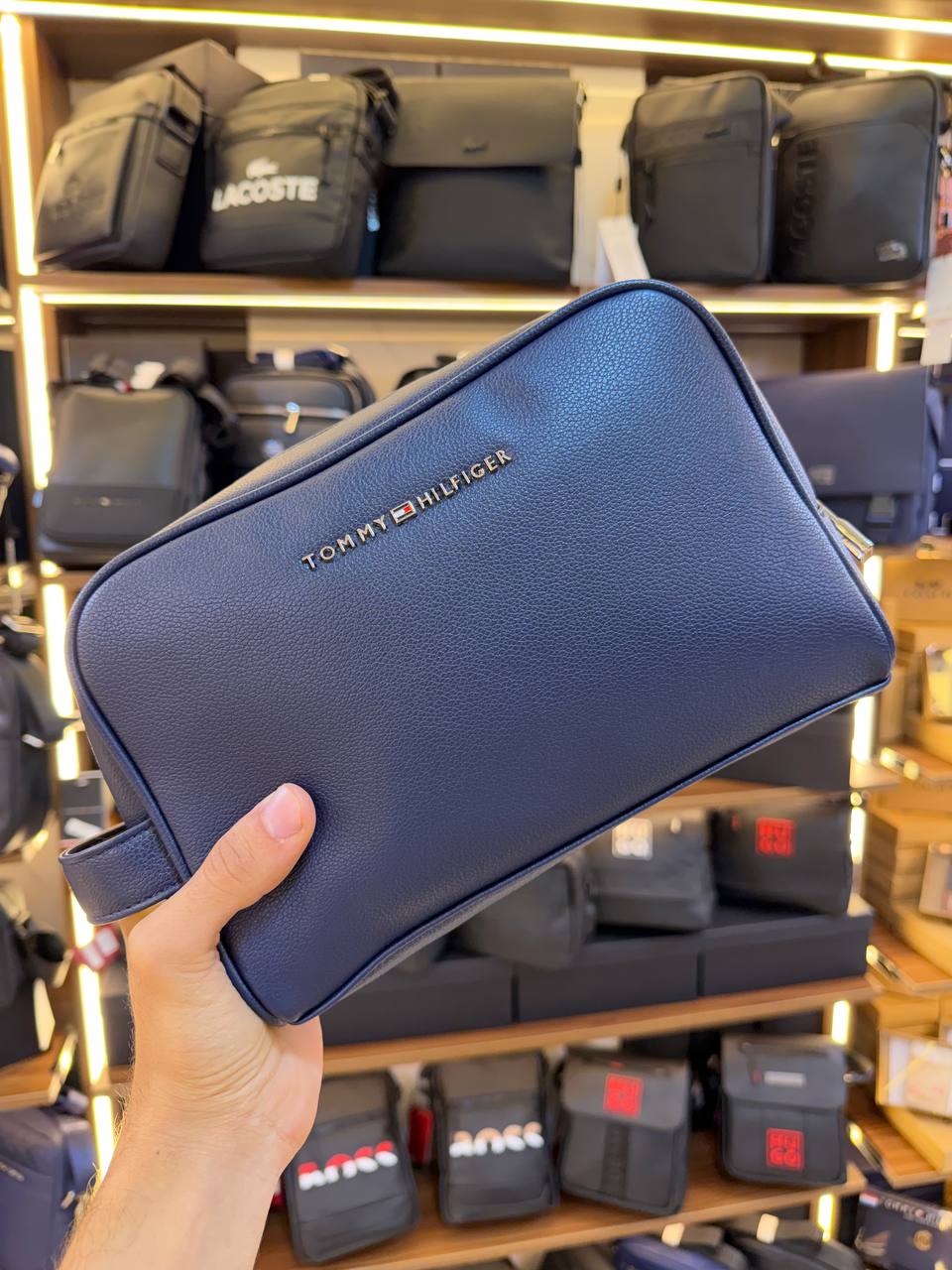 Tommy Hilfiger Classic Navy Toiletry & Essentials Bag