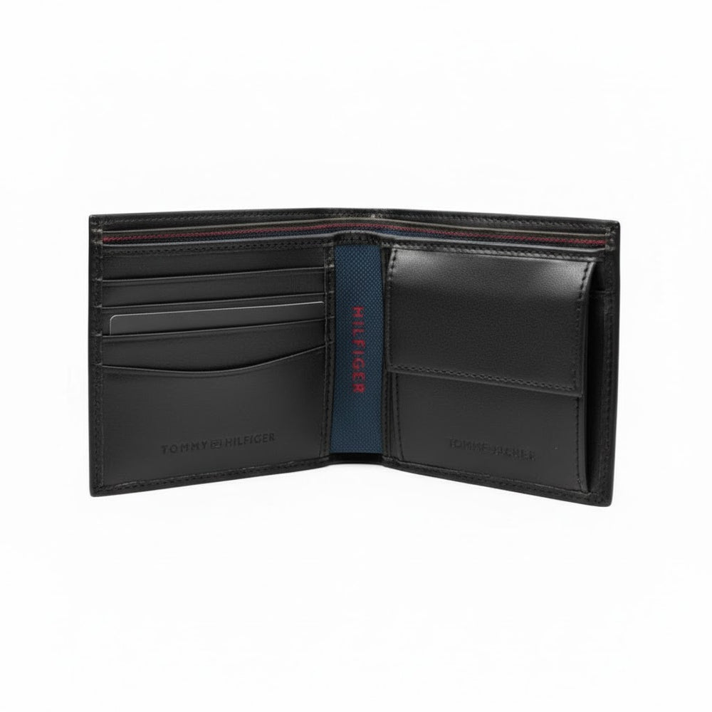 TH Men’s | 3-Piece Leather Passcase Edition