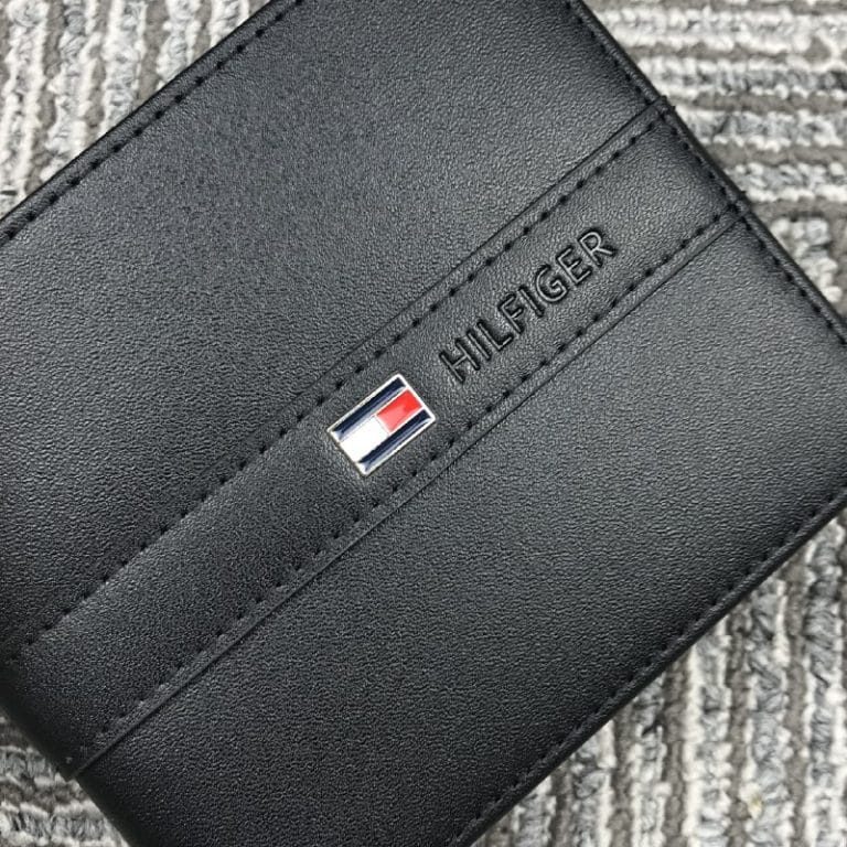 محفظة Tommy Hilfiger رجالي جلد طبيعي -لون اسود