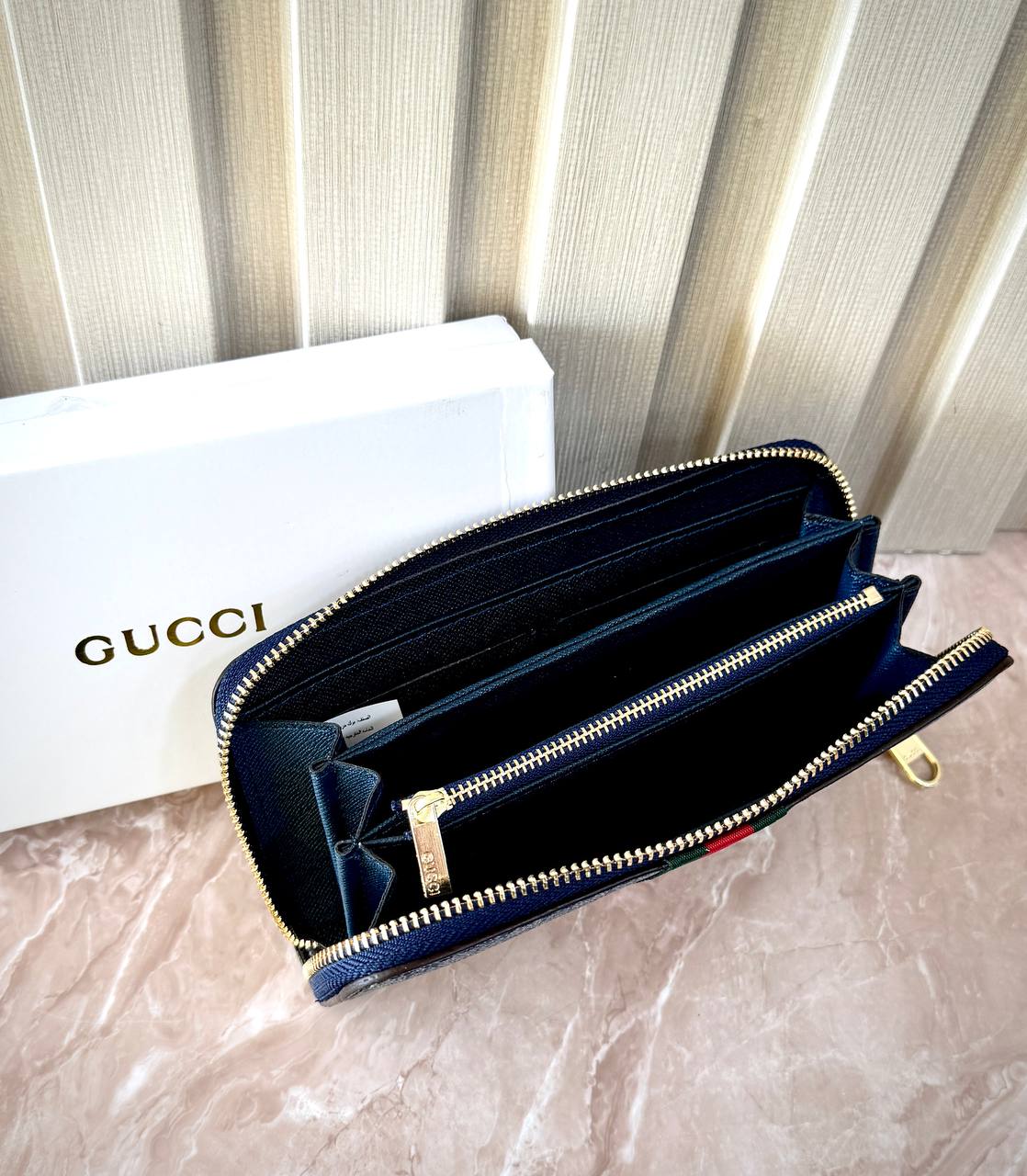محفظة جوتشي (Gucci) النسائية