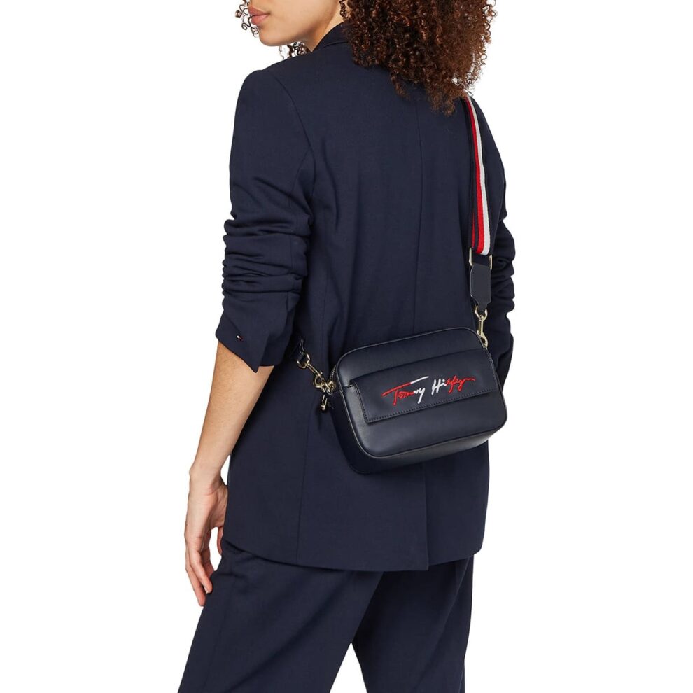 حقيبة كروسبودي نسائية زرقاء من تومي هيلفيغر Aw0Aw11073 Dw5