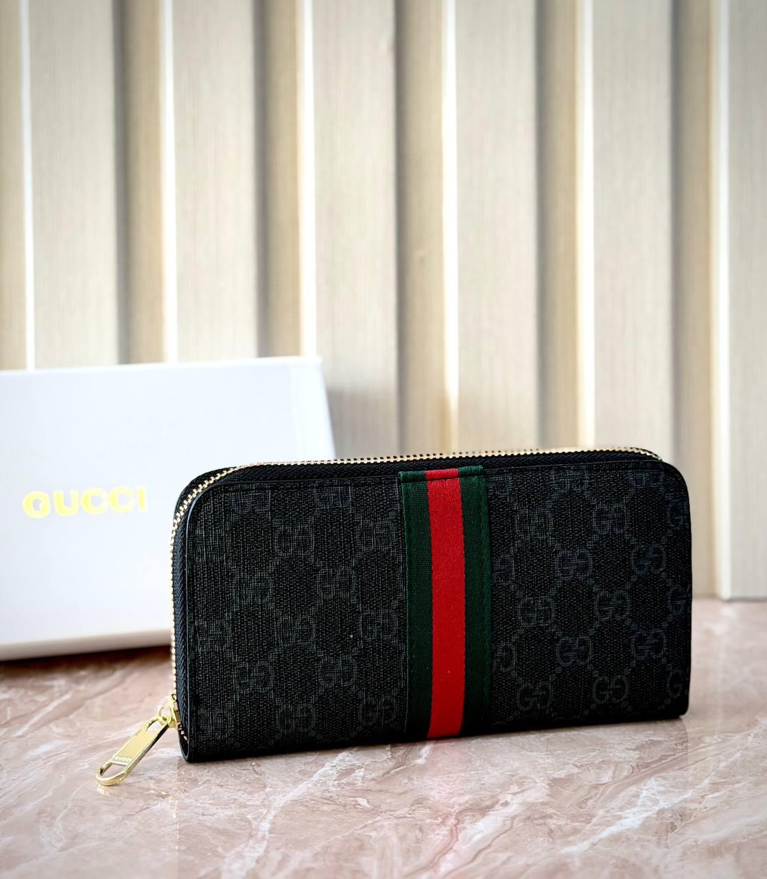 محفظة جوتشي (Gucci) النسائية