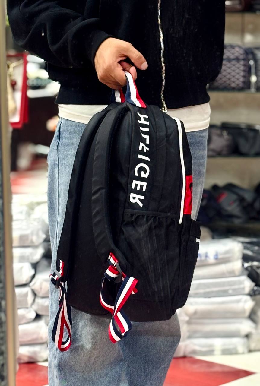 حقيبة ظهر تومي هيلفيغر (Tommy Hilfiger Backpack) - توب كواليتي