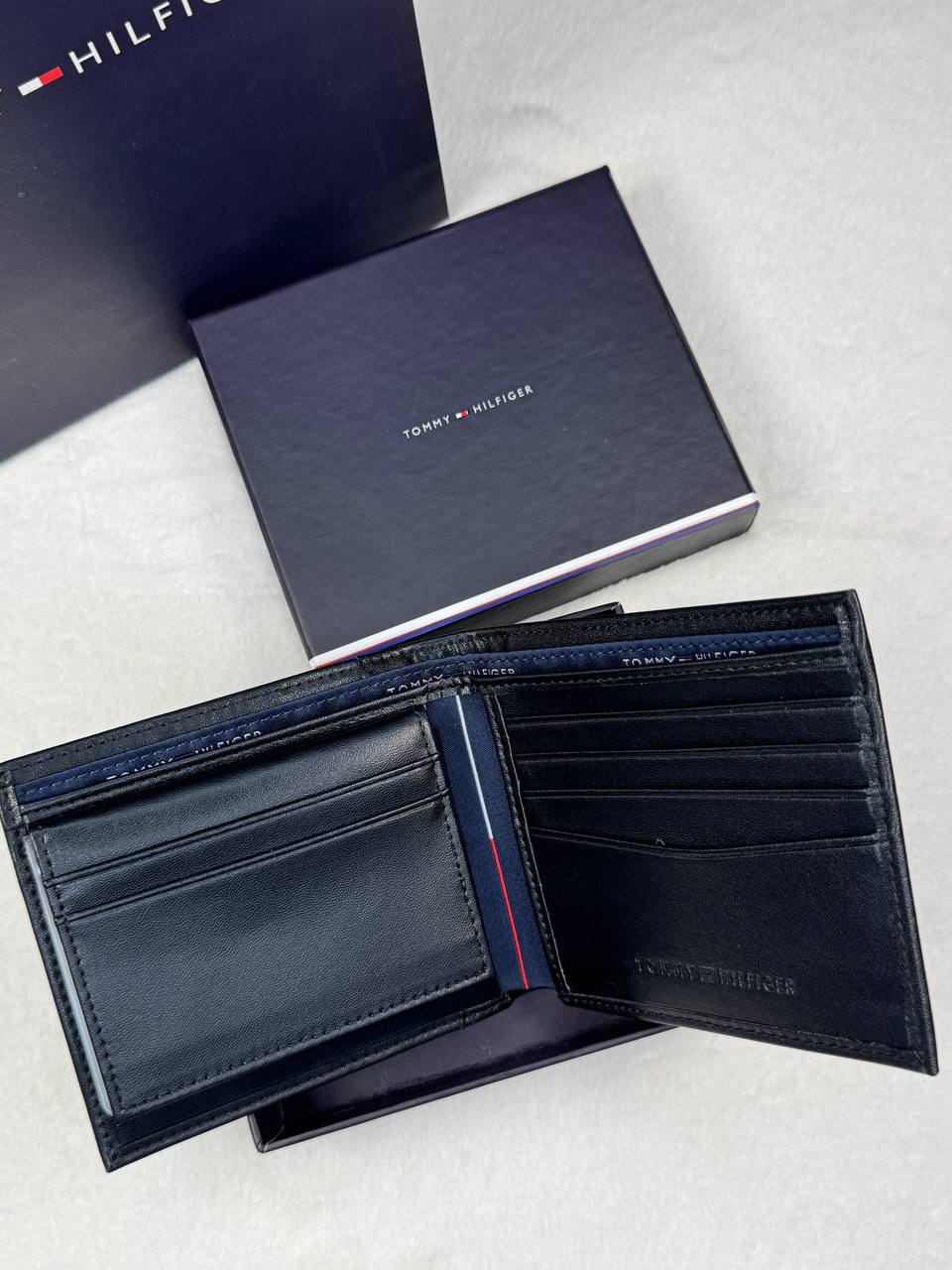 TH Black Leather Bifold Wallet For Men